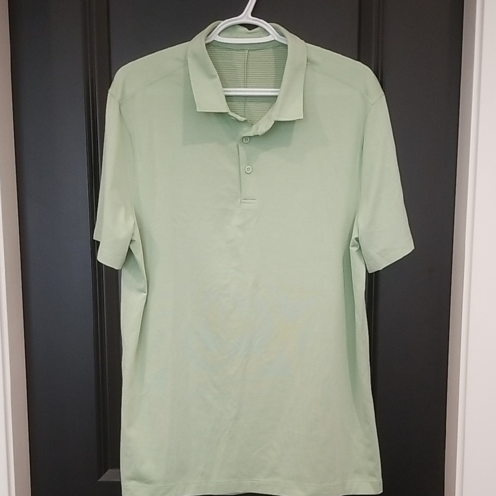 Men's Lululemon Silverscent Lime Green Polo Shirt. Size L aprx.